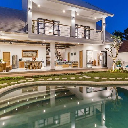 Villa Jamu Семиньяк Экстерьер фото